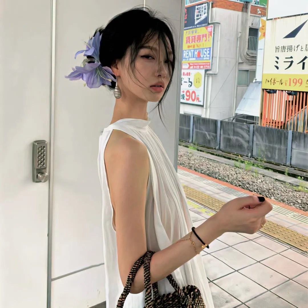 小怪物茉莉